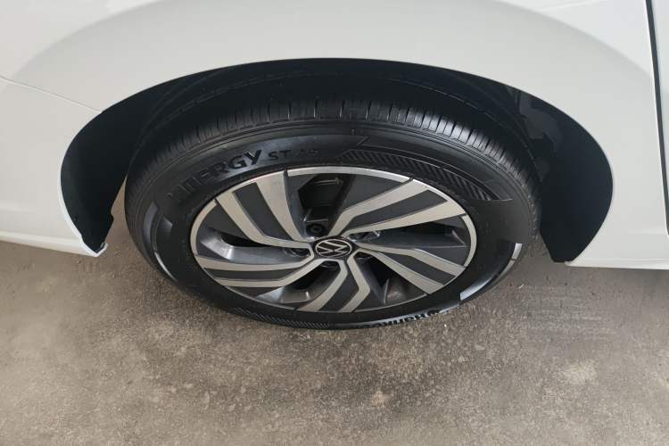 Used Volkswagen Bora 
