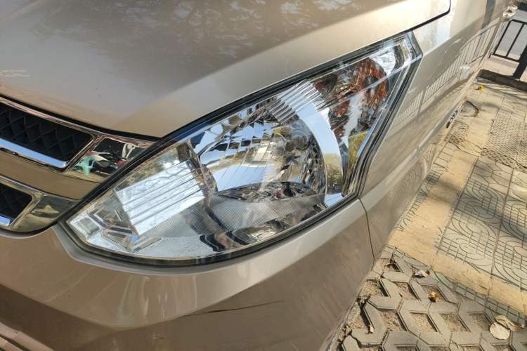 Used Wuling Rongguang V 2018 1.5L Standard Version