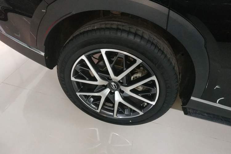 Used GAC Trumpchi GS8 2022 Linghang Series 2.0 TGDI Two-Wheel-Drive Luxury Smart Connectivity Version (7 Seats)
