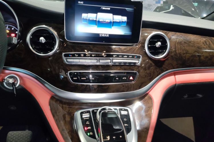 Used Mercedes-Benz V-Class 2018 V 260 L Prestige Extended Version China VI
