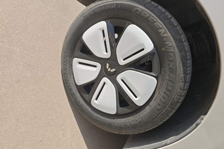 Used Wuling Hongguang MINIEV 2025 Four-Door Version Premium Edition