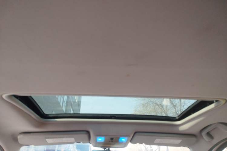 Used FORTHING Joyear X5 2015 1.6L Manual Luxury Model
