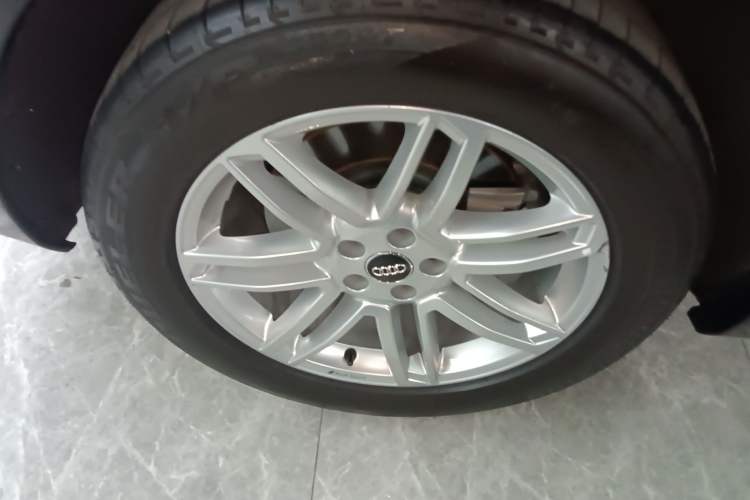 Used Audi Q7 2019 45 TFSI Comfort Model
