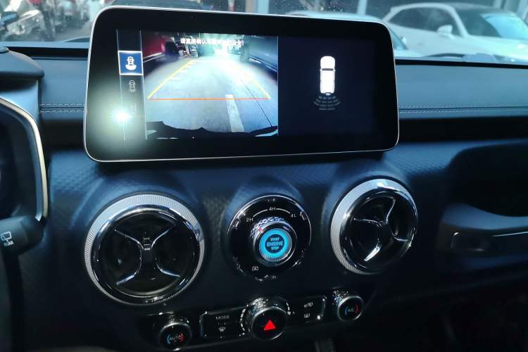 Used  BJ40 2023 2.0D Automatic Four-Wheel Drive Blade Hero Edition Adventurer Type
