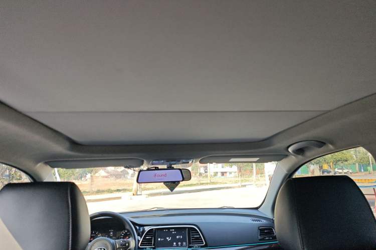 Used Kia K4 2017 1.8L Automatic GLS
