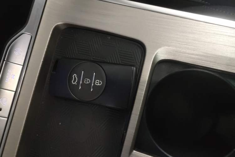 Used  Lanyue 2022 Explore Edition 400T Two-Wheel Drive Star Edition 5 Seats
