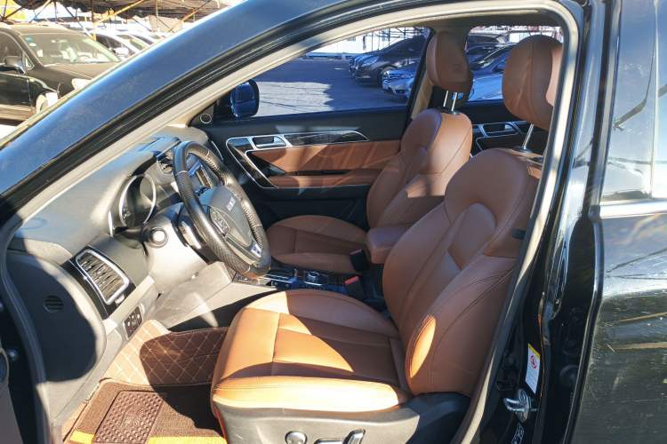 Used Haval H6 Coupe 2015 Blue Label 2.0T Automatic Two-Wheel Drive Elite Model
