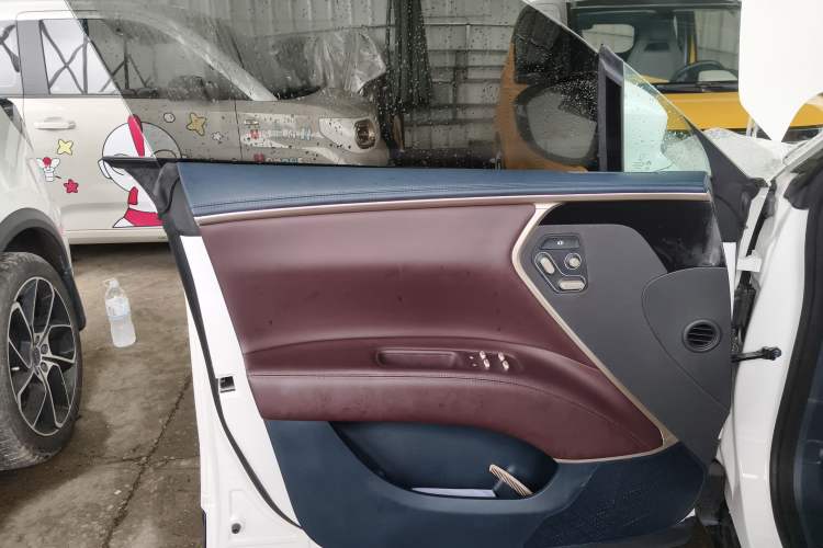 Used  11 2023 Harmony 90-degree Rear-wheel Drive Edition
