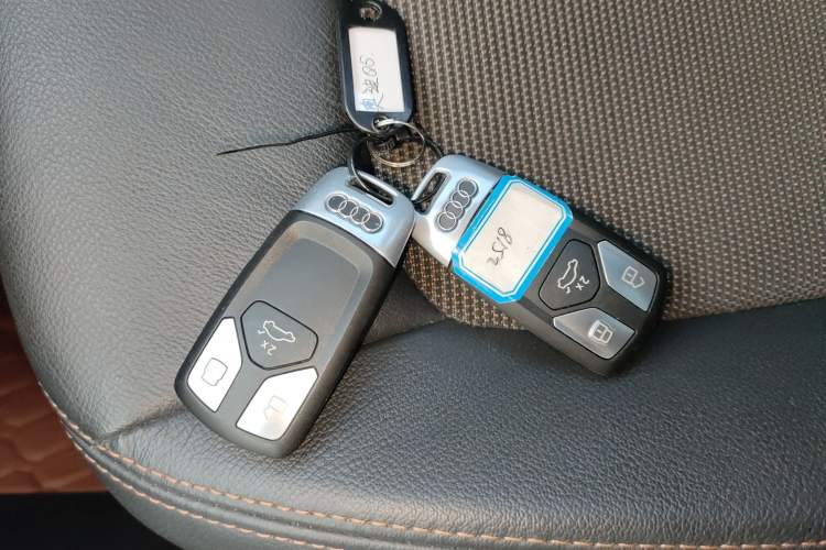 Used Audi Q5L 2020 Revised 40 TFSI Prestige Edition
