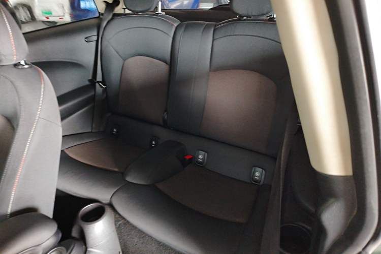 Used  MINI 2016 1.2T ONE Pioneer Edition
