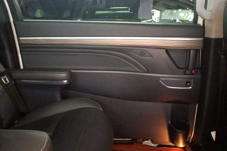 Used GAC Trumpchi M8 2023 Lingxiu Series 390T Prestige Edition
