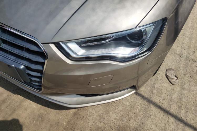 Used Audi A3 2015 Limousine 35 TFSI Millionth Anniversary Comfort Model
