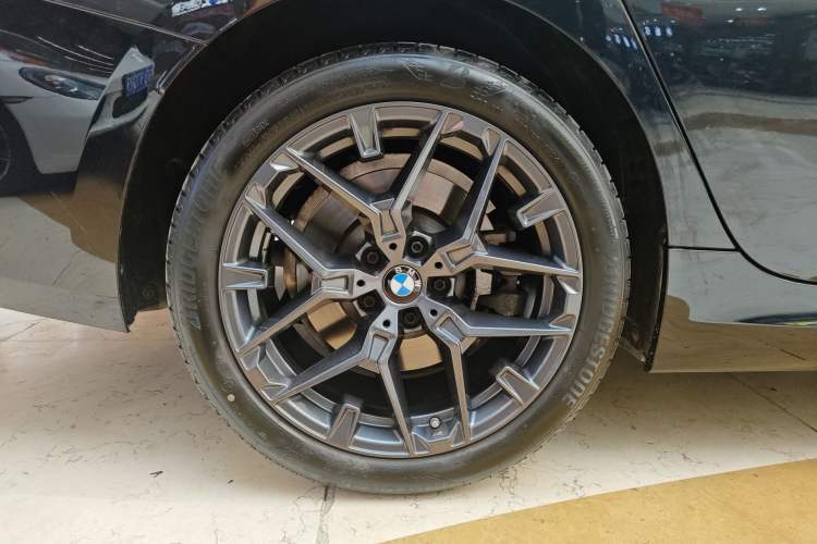 Used BMW 3 Series 2025 330Li M Sport Shadowline Package
