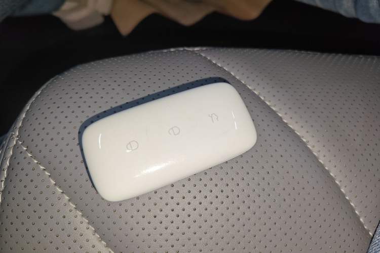 Used  L6 2025 EM-i 140km Long-Range Version
