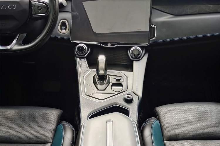 Used Lynk & Co 05 2022 2.0T Two-Wheel Drive Shine Halo
