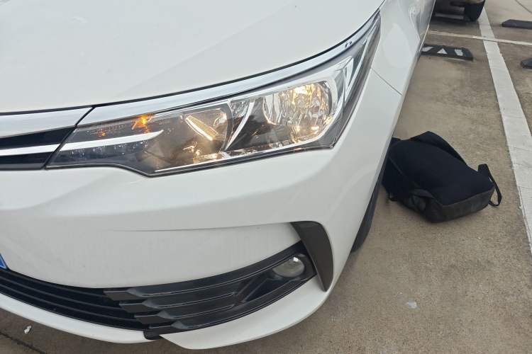 Used Toyota Corolla 2017 Revised Version 1.2T S-CVT GL-i