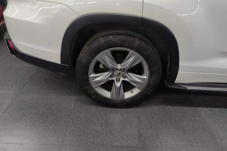 Used Toyota Highlander 2015 2.0T Two-Wheel Drive Luxury Edition 7 Seats
