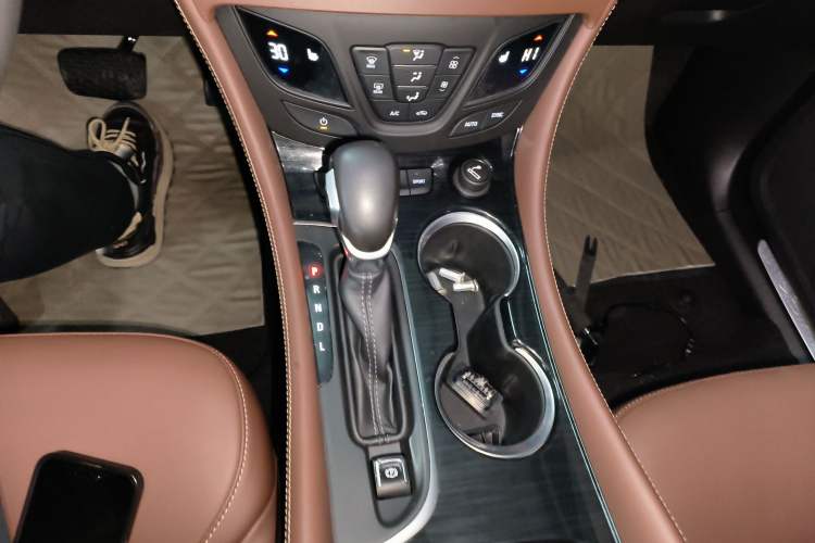 Used Buick Envision 2018 28T Four-Wheel Drive Elite Version
