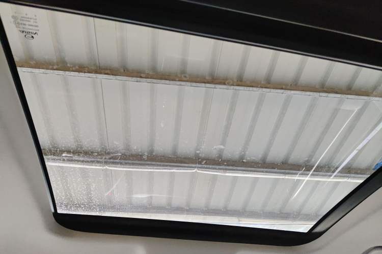 Used GAC Trumpchi GS8 2017 320T Two-Wheel Drive Luxury Smart Connectivity Version (7 Seats)