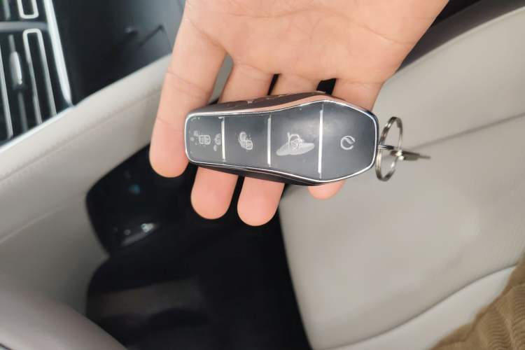 Used BYD Song PLUS New Energy 2025 EV Intelligent Driving Version 520km Premium Model
