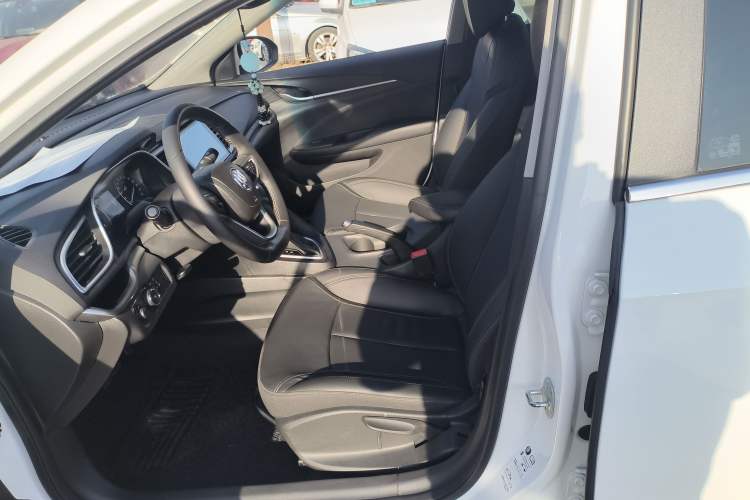 Used Buick GT 2018 18T Automatic Elite Model
