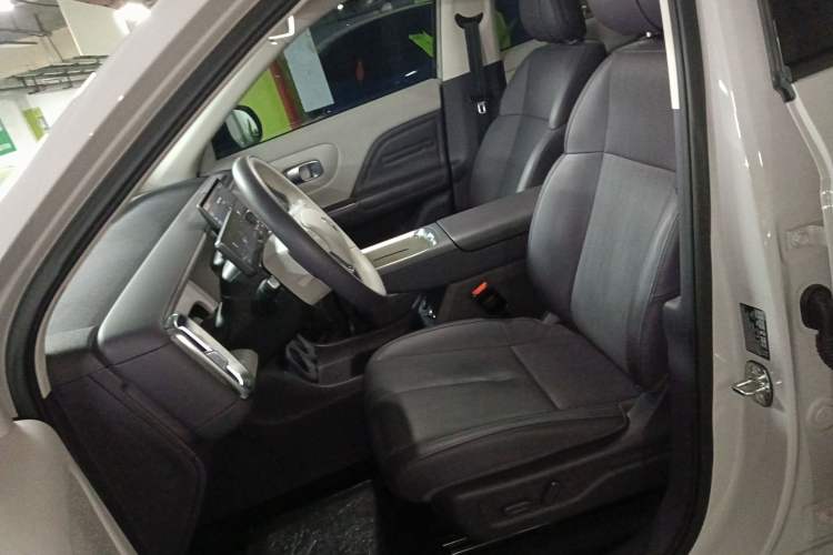 Used Leapmotor B10 2025 510 Joyful Edition
