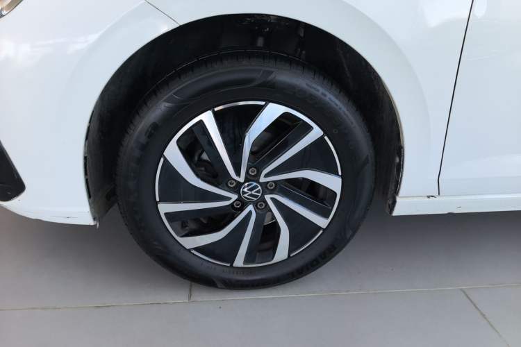 Used Volkswagen Lavida 2023 New Rui 1.5L Automatic New Yi Edition