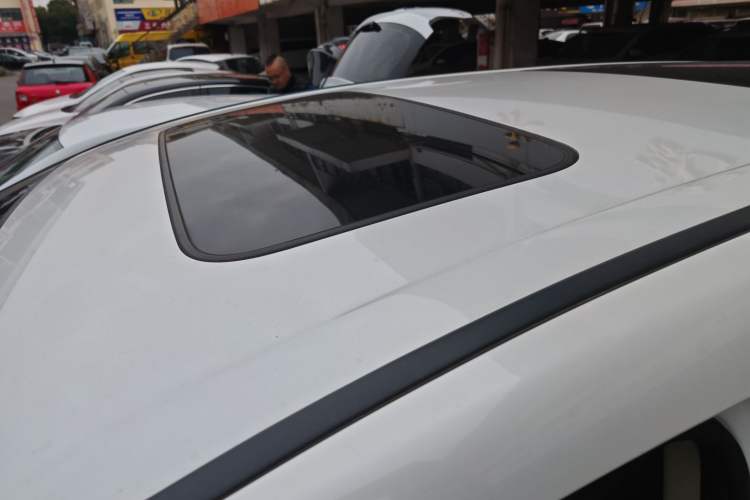 Used Honda Elysion 2019 2.0L Hybrid Luxury Edition
