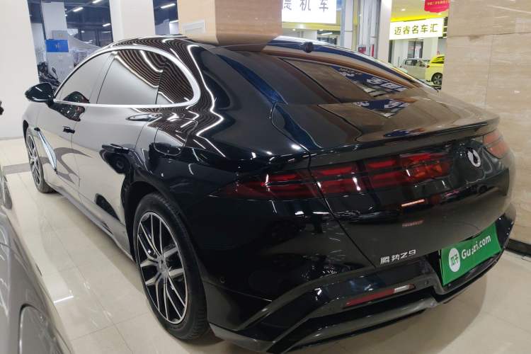 Used Denza Z9 2024 630 km All-Wheel Drive Max Version
