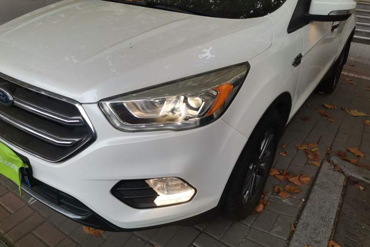 Used Ford Kuga 2019 EcoBoost 180 Two-Wheel-Drive Platinum Edition China VI Standard
