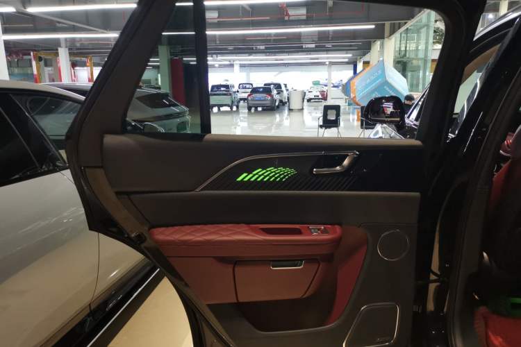 Used Hongqi E-HS9 2021 460 km Range Flagship Edition Six-Seater
