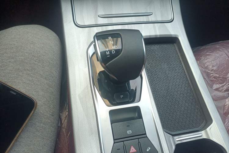 Used JETOUR X70 PLUS 2023 1.5T DCT Brave PLUS 5-Seater
