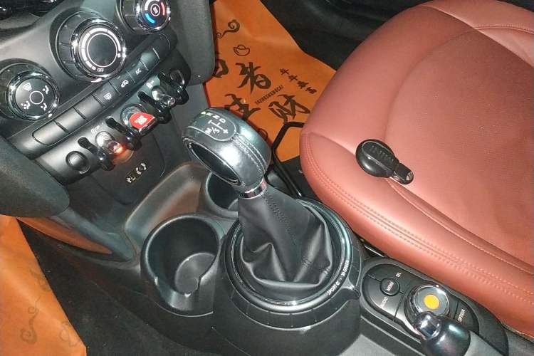 Used  MINI 2014 1.5T COOPER Fun