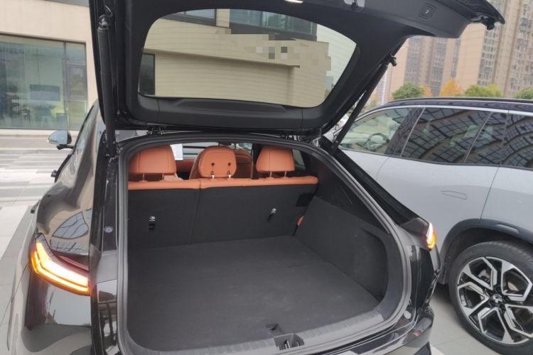 Used ONVO L60 2024 60 kWh Rear-Drive Version
