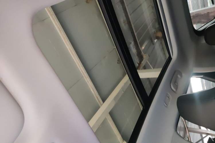 Used Dongfeng Aeolus Mage 2024 Honor Edition 1.5T Luxury Model
