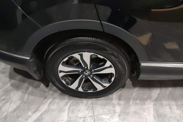 Used Honda CR-V 2021 240TURBO CVT 2WD Fashion Edition
