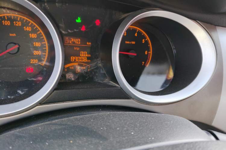 Used Brilliance H230 2012 1.5L Manual Comfort Edition