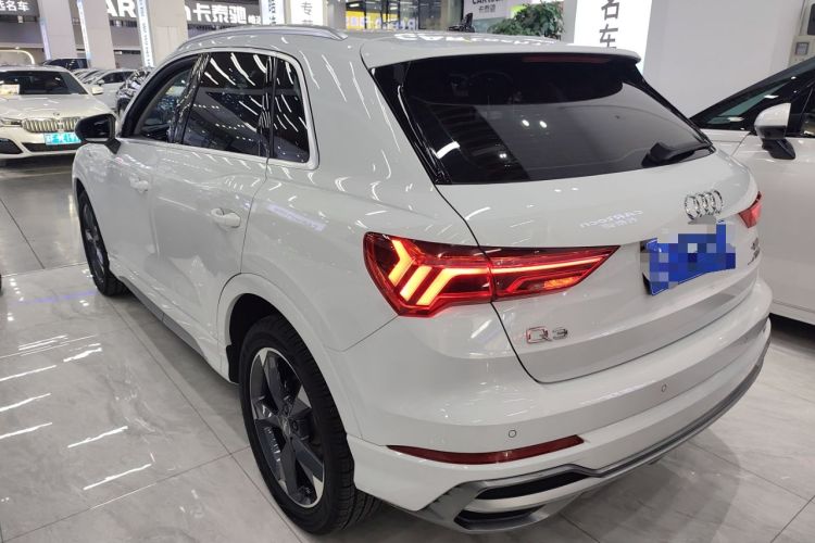 Used Audi Q3 2020 35 TFSI Fashion Dynamic Model
