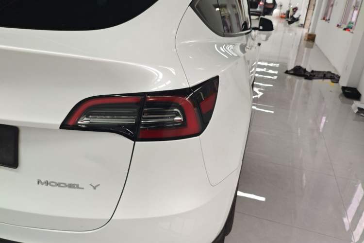 Used Tesla Model Y 2024 Rear-Wheel-Drive Version