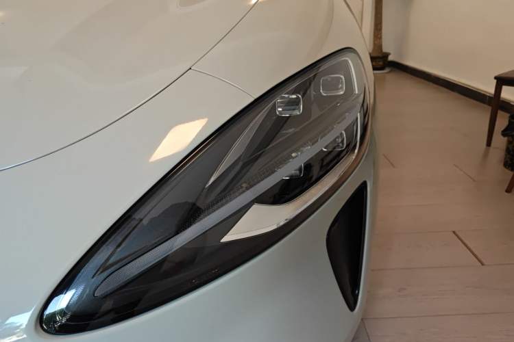 Used  SU7 2024 Rear-Drive Ultra-Long Range Advanced Pro-Level Intelligent Driving Version
