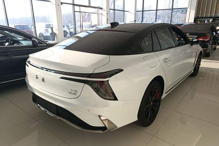 Used Hongqi H6 2024 2.0T ZhiZhen Edition