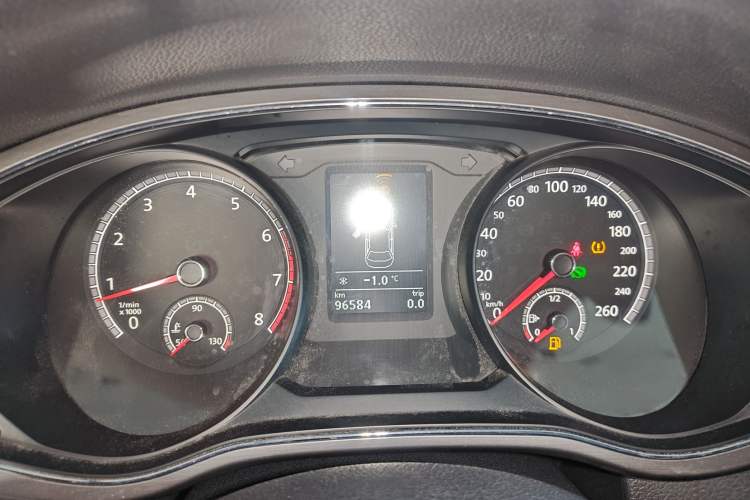 Used Volkswagen Passat 2017 330TSI DSG Luxury Edition
