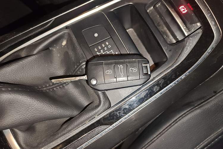 Used Peugeot 408 2014 1.8L Automatic Luxury Edition
