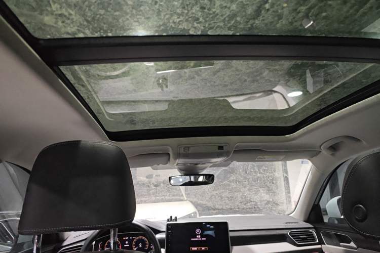 Used Volkswagen Tayron 2023 300TSI Two-Wheel-Drive Luxury Plus Advanced Edition