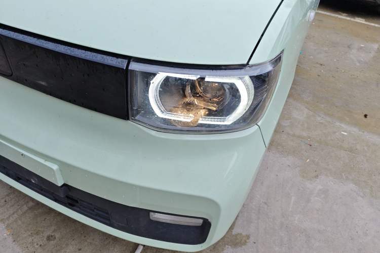 Used Wuling Hongguang MINIEV 2021 Macaron Fashion Model Lithium Iron Phosphate
