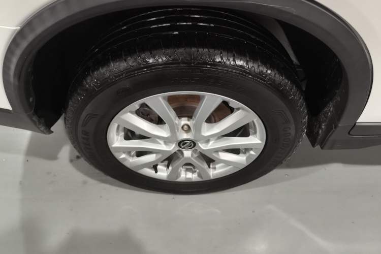 Used Nissan X-Trail 2019 2.0L CVT Smart Connect Comfort Edition 2WD
