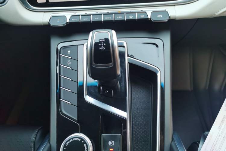 Used Geely Auto Emgrand X7 Sport 2022 Boyue X 1.8TD DCT Smart Model
