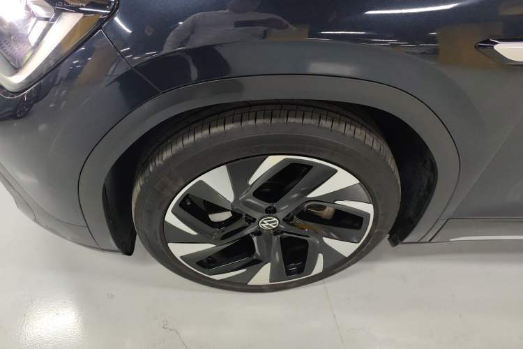 Used Volkswagen ID.6 CROZZ 2021 First Edition
