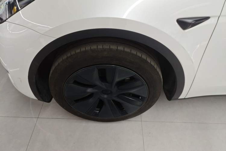 Used Tesla Model Y 2024 Rear-Wheel-Drive Version