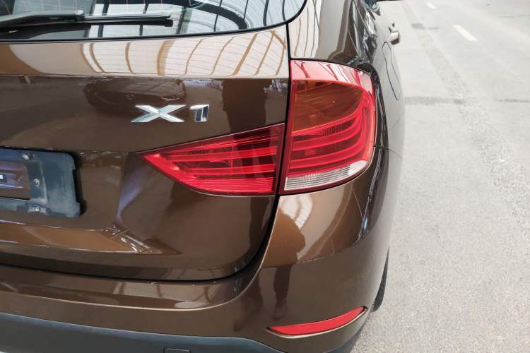 Used BMW X1 2015 sDrive18i Leading Edition